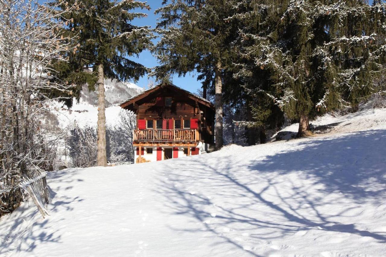 Ferienwohnung Idyllic Chalet In Evolene, With View On The Dent Blanche And The Mountains Exterior foto