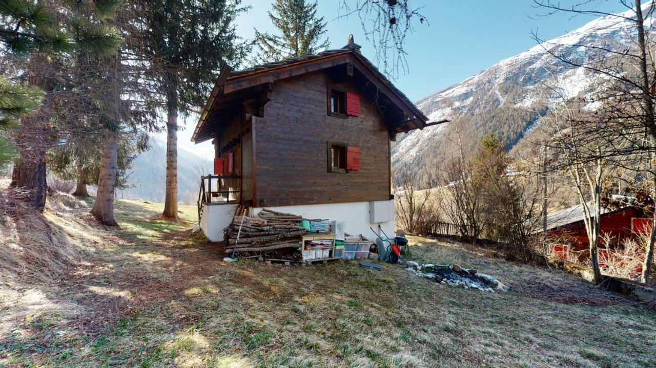 Ferienwohnung Idyllic Chalet In Evolene, With View On The Dent Blanche And The Mountains Exterior foto