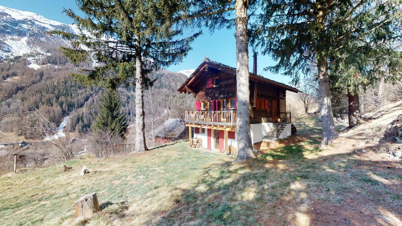 Ferienwohnung Idyllic Chalet In Evolene, With View On The Dent Blanche And The Mountains Exterior foto