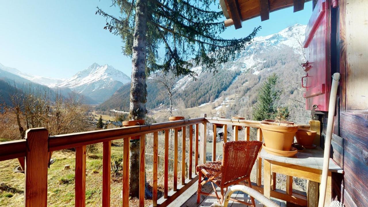 Ferienwohnung Idyllic Chalet In Evolene, With View On The Dent Blanche And The Mountains Exterior foto